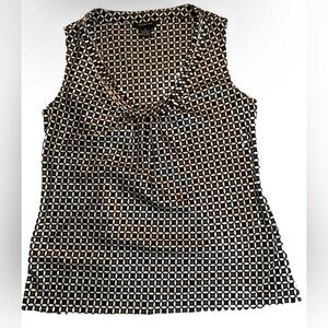 Classy Spense Blouse With a black and grey chrome design